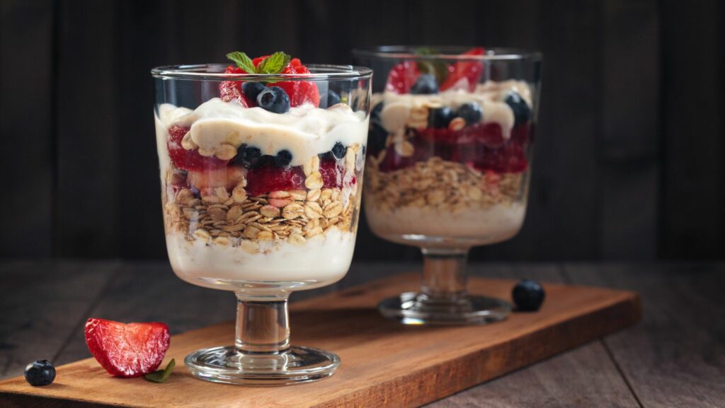 keto parfait dessert