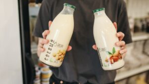 is almond milk good for keto