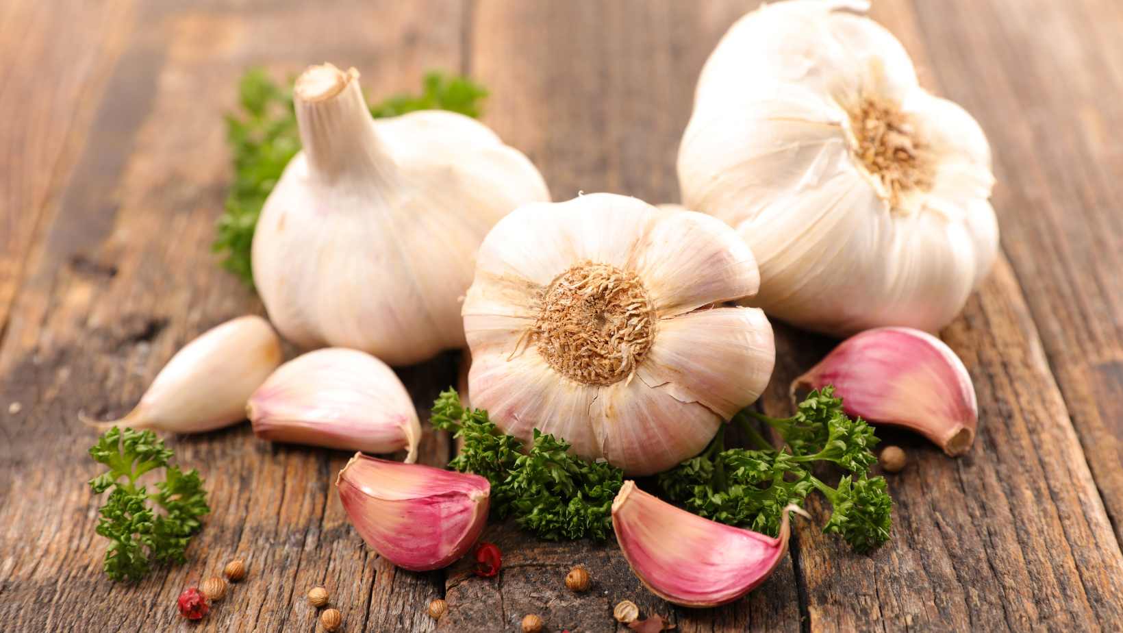 is garlic good for keto